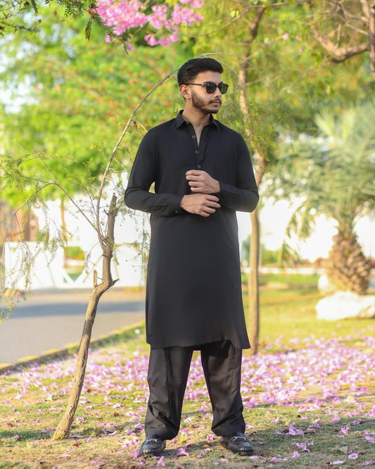 Black Shalwar Kameez