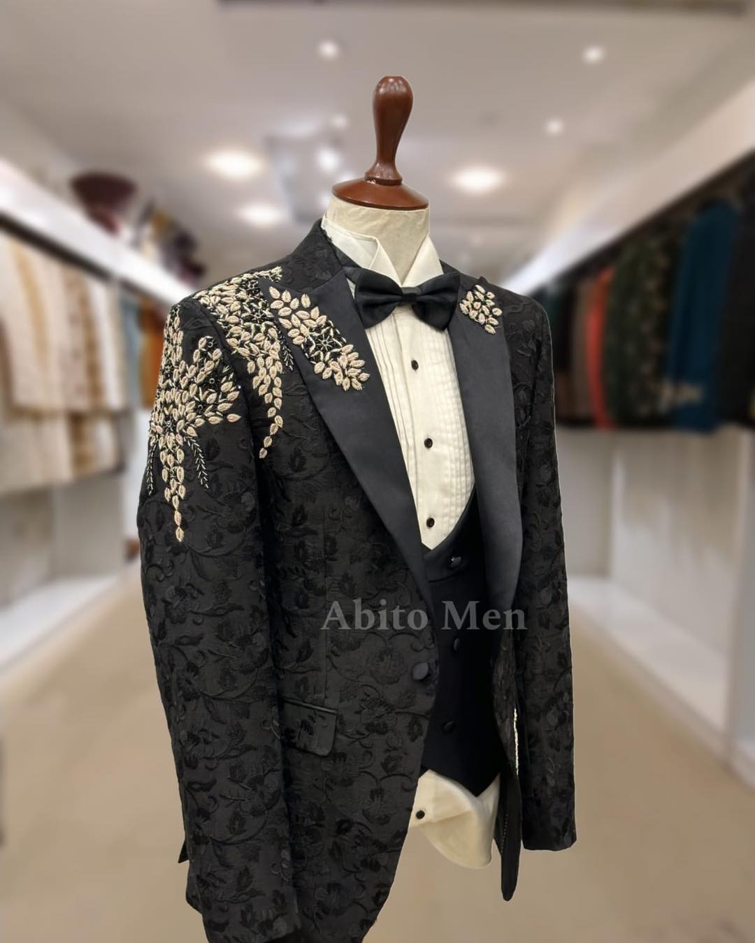 Black Elegant Embroidered 3-Piece Suit