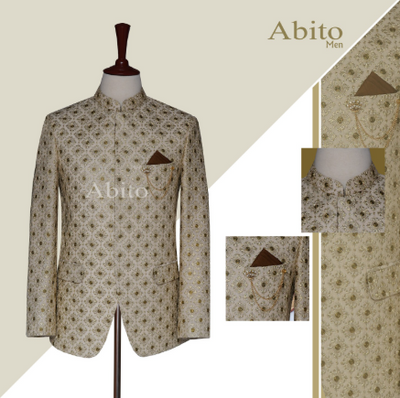 Pince Coat for impressive look
